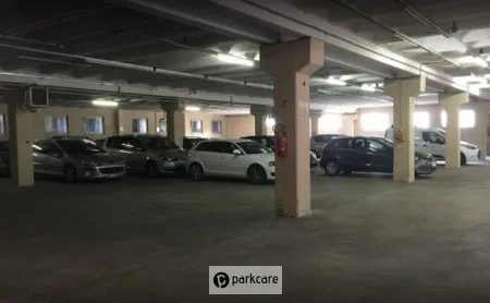 Parking Suprema foto 3