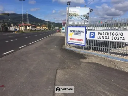 Facile Parking Firenze foto 2