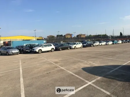 Napoli Parking foto 1