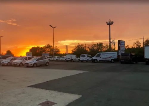Fly Parking Lamezia