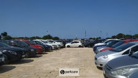 Orange Airport Parking foto 3