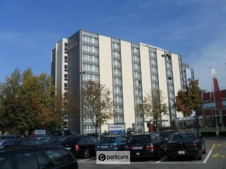 Movenpick Hotel Parking Zurigo foto 1