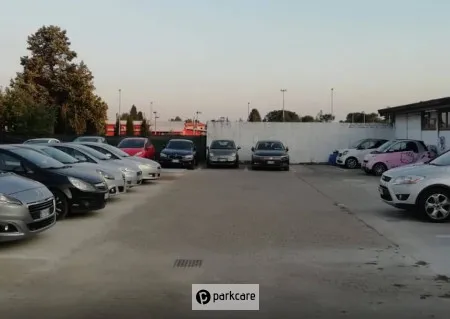 LikePark Valet Malpensa foto 1