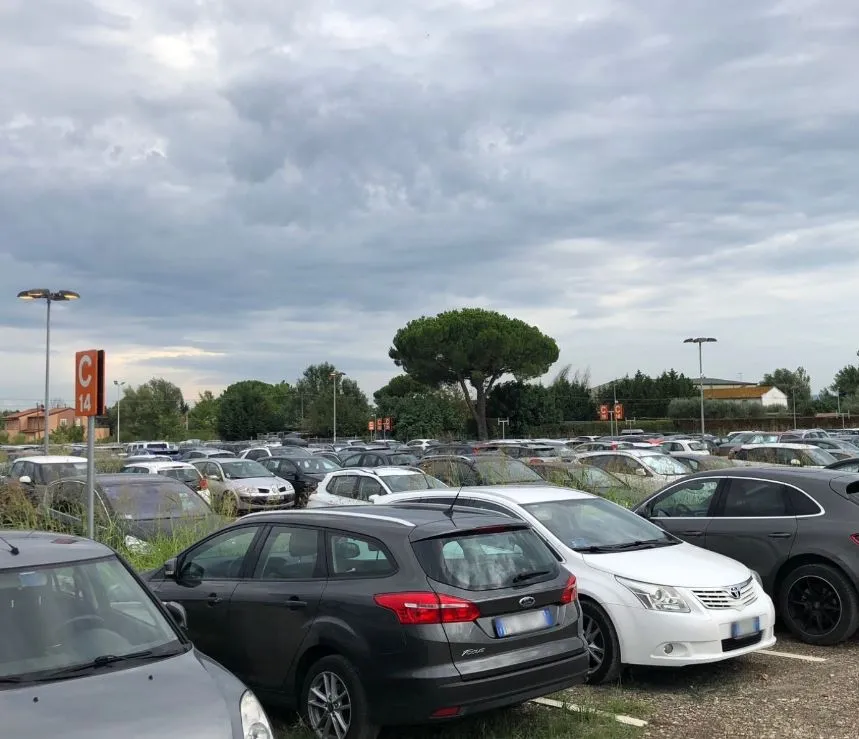 Parcheggio P4 Aeroporto Pisa