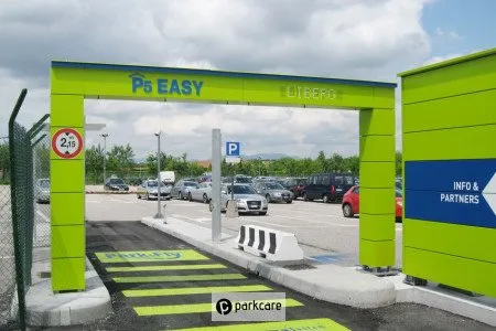 Parcheggio P5 Easy Aeroporto Malpensa foto 1