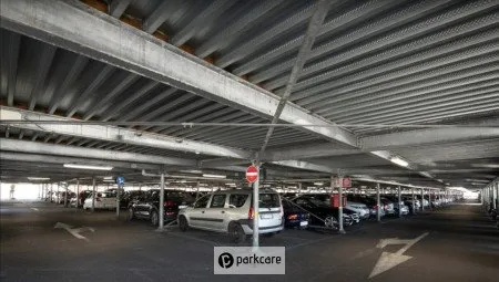 Parcheggio P2 Terminal A Aeroporto Orio al Serio foto 2