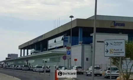 Parcheggio P2 Aeroporto Palermo foto 2