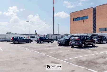 Parcheggio Park B1 Aeroporto Treviso foto 1