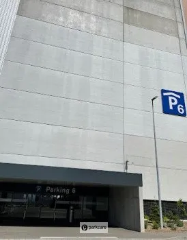 Parcheggio P6 Aeroporto Zurigo foto 6